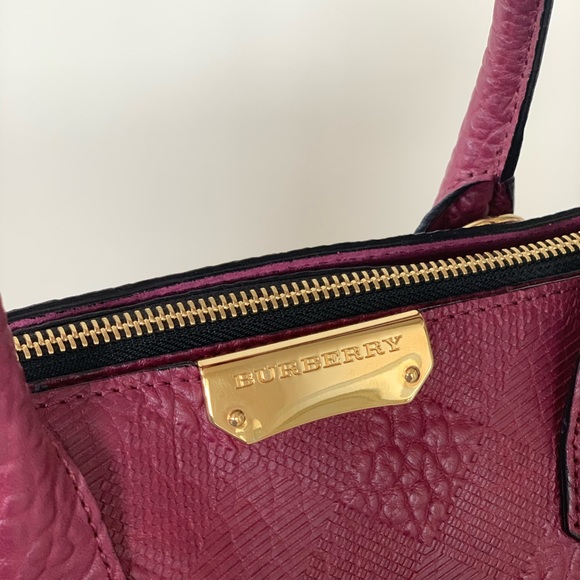 ❌SOLD❌ LNIB - BURBERRY CHECK LEATHER BAG - Picture 3 of 5